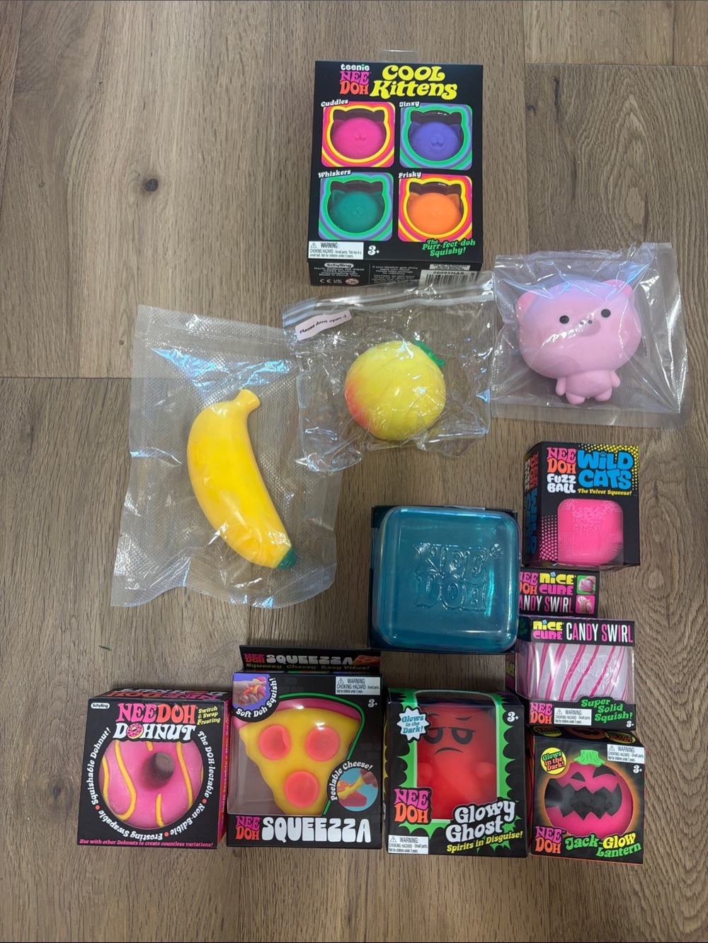 NeeDoh lot & 3 crunchy squishy. Everything pictured. Fast safe ship.